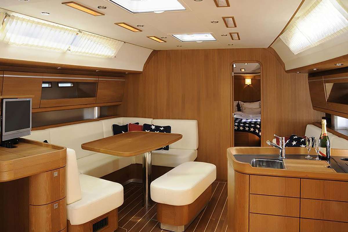 Sailing Yacht 'BLUE OYSTER', 6 PAX, 2 Crew, 60.00 Ft, 18.00 Meters, Built 2008, Dehler, Refit Year 2017/2018/2019