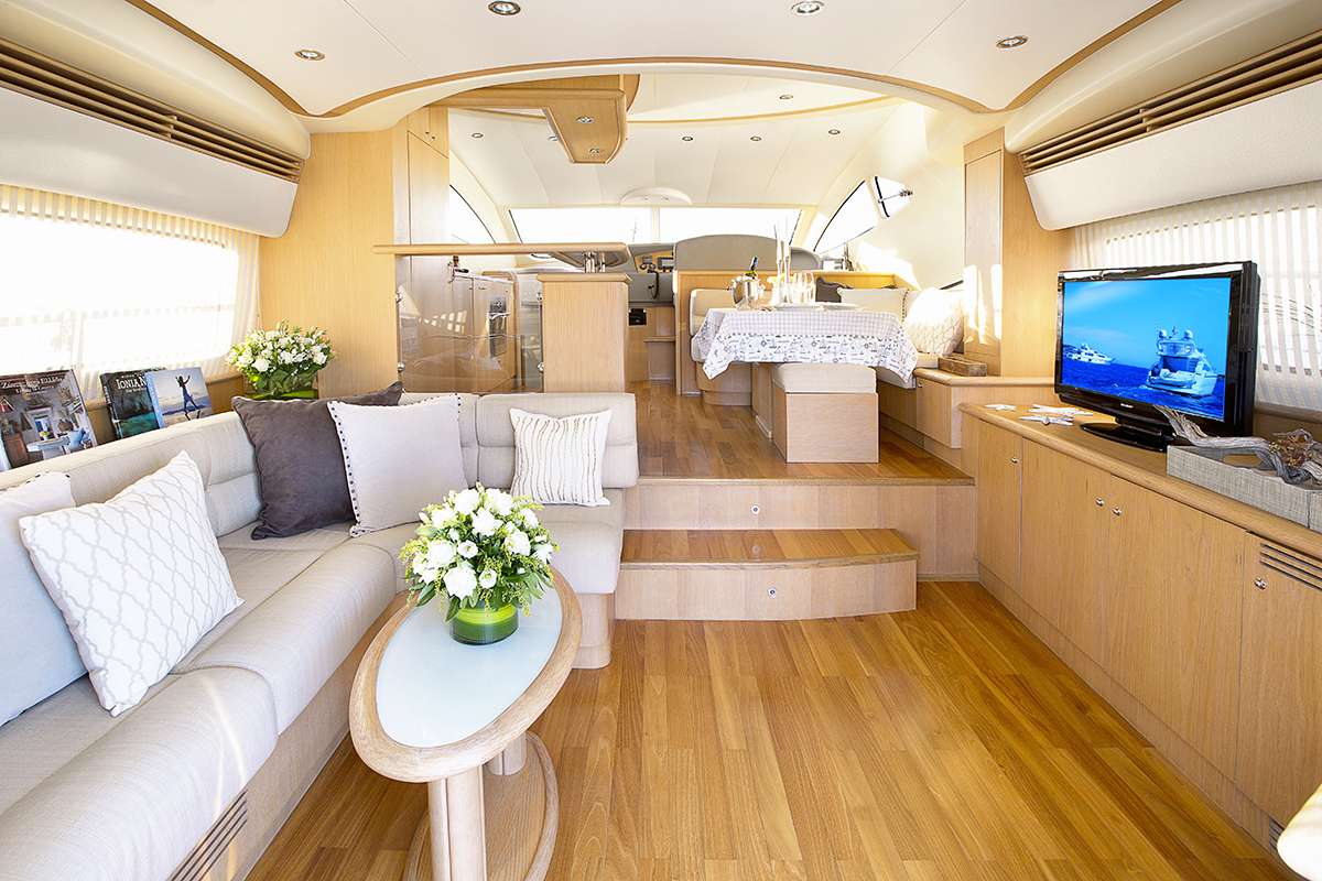 Motor Yacht 'MILOS', 6 PAX, 2 Crew, 56.00 Ft, 17.00 Meters, Built 2006, AICON, Refit Year 2022
