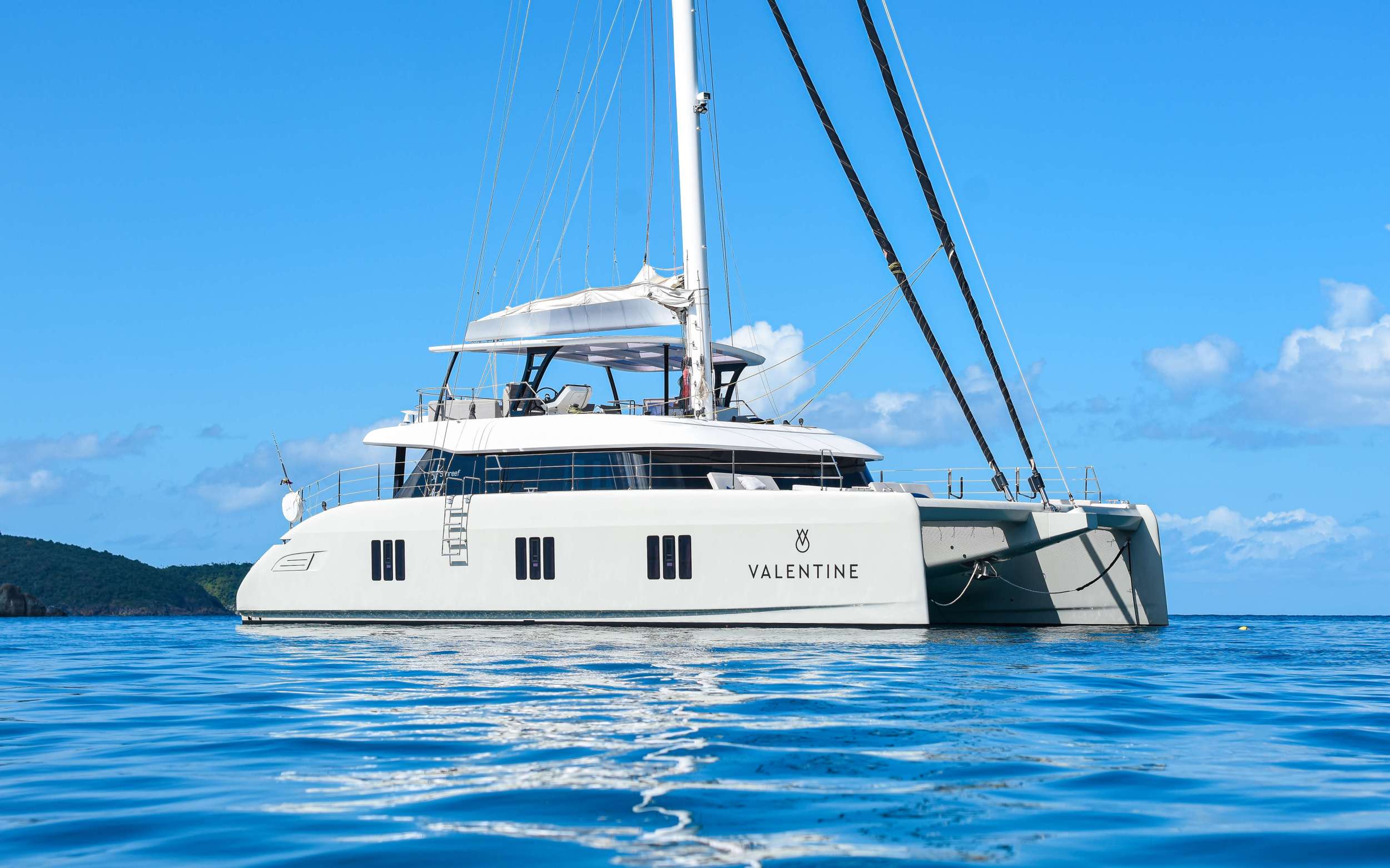 Catamaran Yacht 'VALENTINE', 8 PAX, 2 Crew, 60.00 Ft, 18.00 Meters, Built 2021, Sunreef Yachts