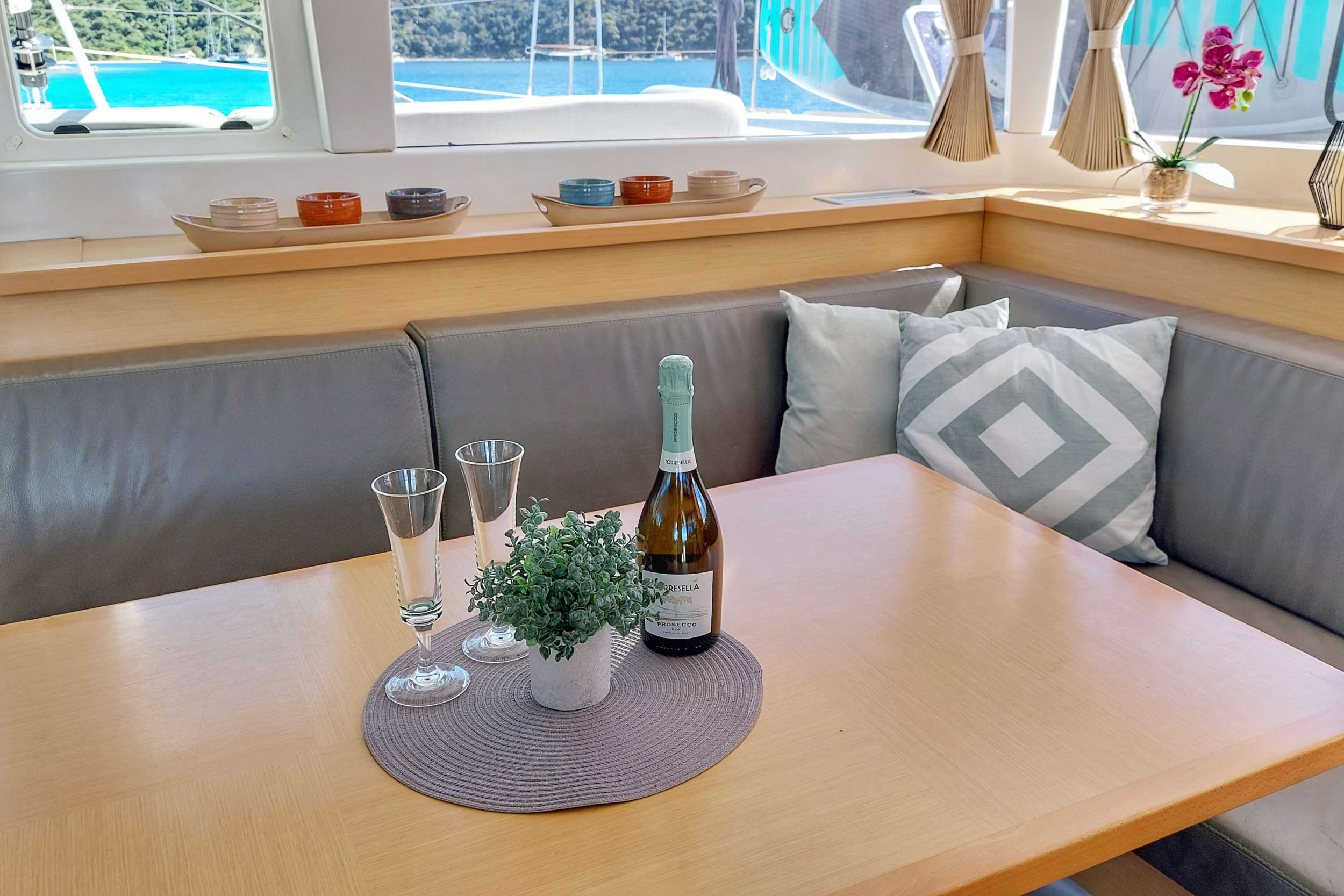 Catamaran Yacht 'MISS SUMMER' Miss Summer, 6 PAX, 2 Crew, 45.00 Ft, 13.00 Meters, Built 2014, Lagoon, Refit Year 2020 &amp; 2023