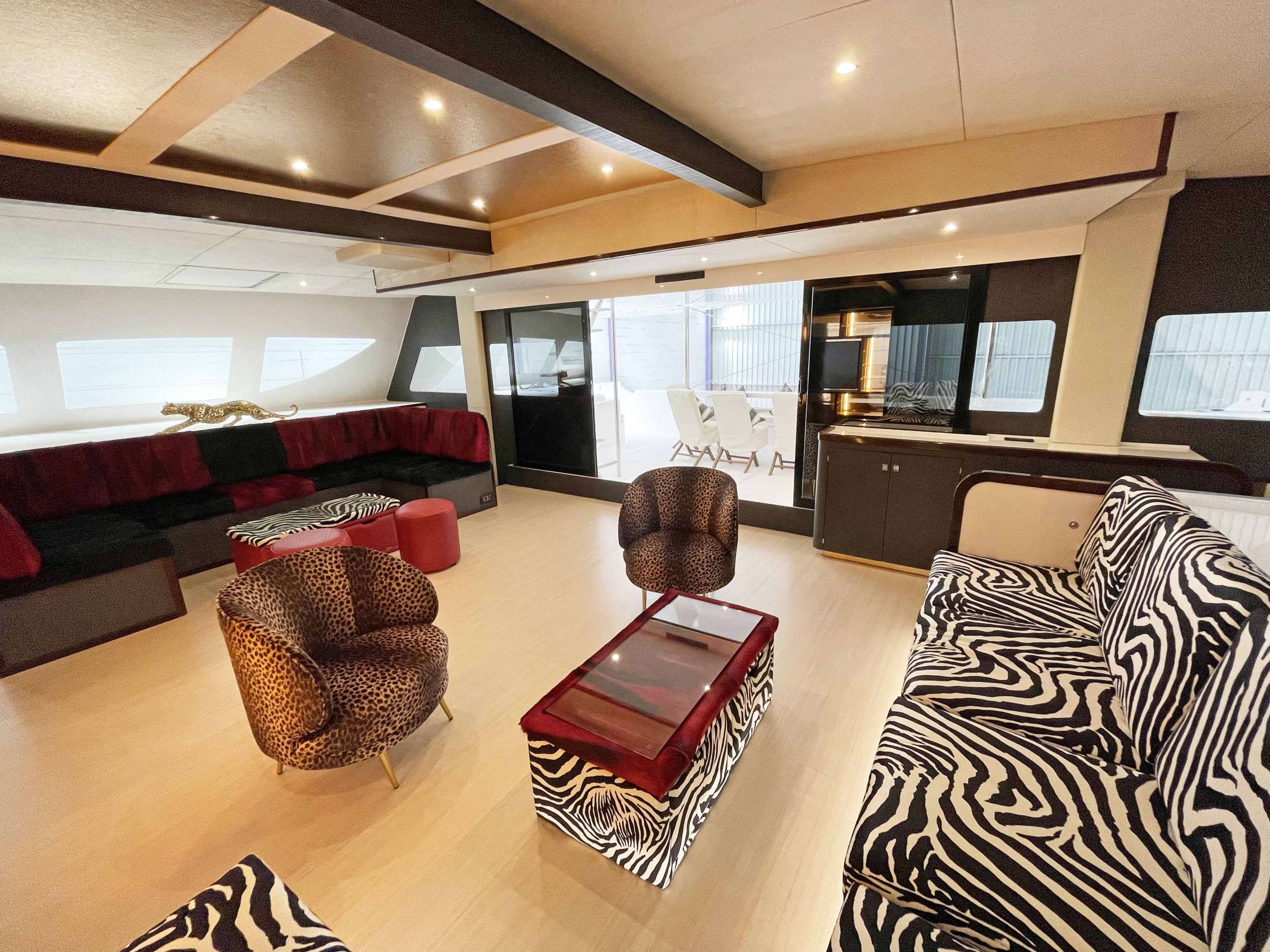 Catamaran Yacht 'SKYE', 10 PAX, 4 Crew, 80.00 Ft, 24.00 Meters, Built 2023, Silhouette
