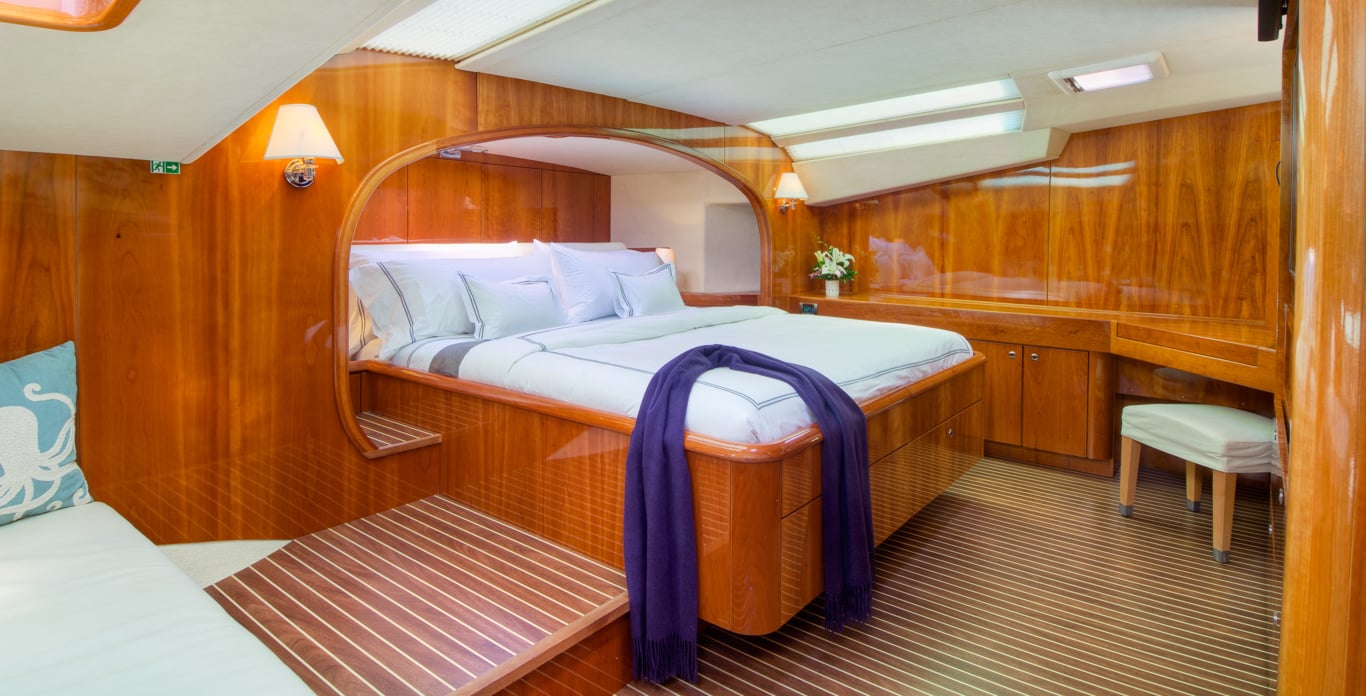 King master cabin on Luar sailing catamaran for charter