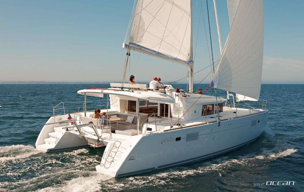 Catamaran Yacht 'AQUA', 8 PAX, 2 Crew, 45.00 Ft, 13.00 Meters, Built 2019, Lagoon