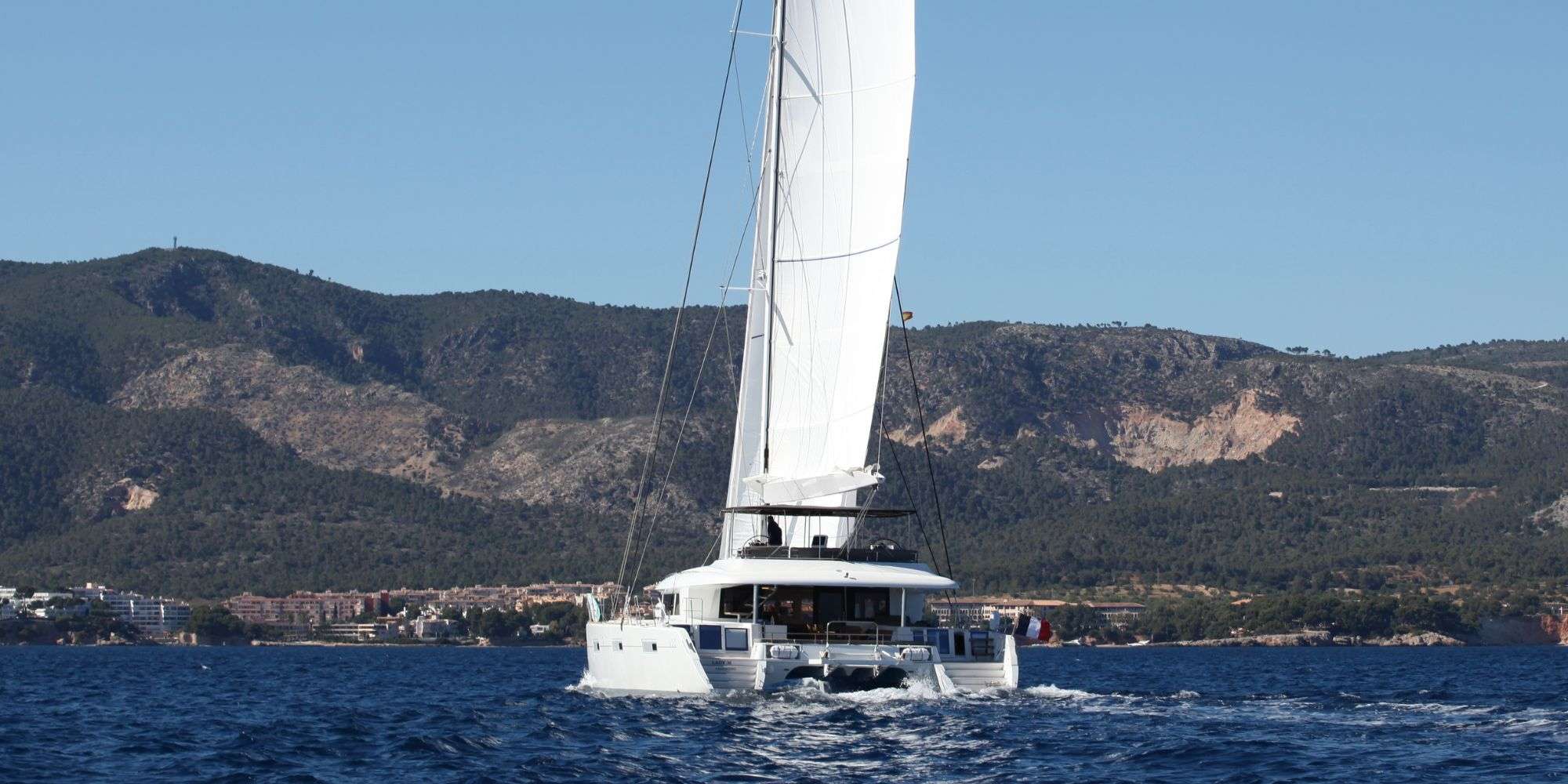 Catamaran Yacht 'LADY M', 8 PAX, 61.00 Ft, 18.00 Meters, Built 2016, Lagoon