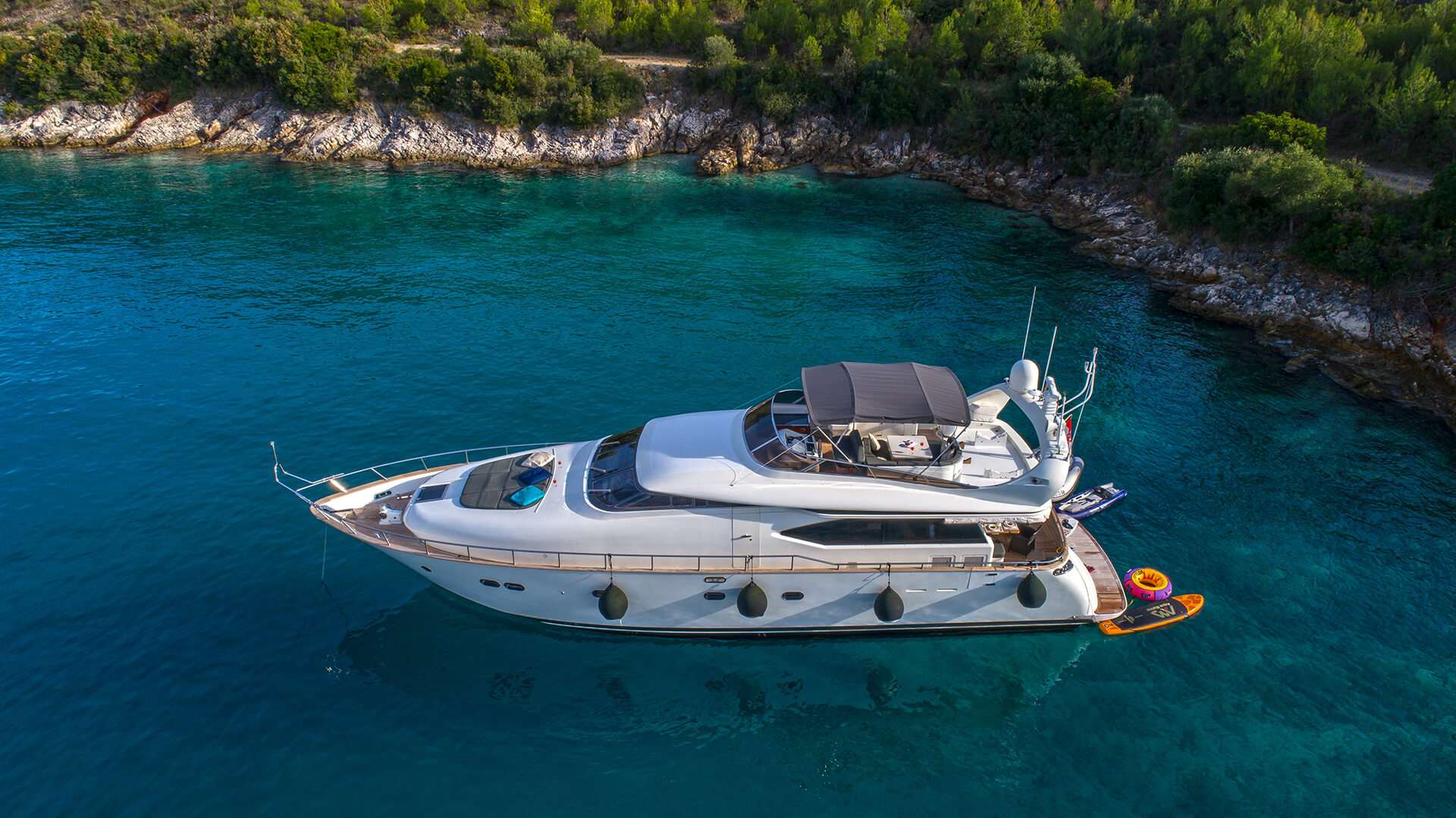 Motor Yacht 'JANTAR', 6 PAX, 2 Crew, 68.00 Ft, 20.00 Meters, Built 2004, Maiora, Refit Year 2017/2022