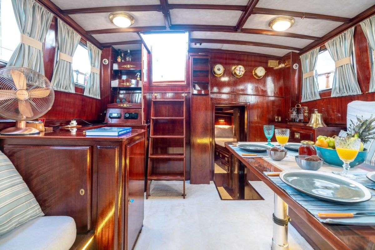 Motor Sailing Yacht 'ISLA NEGRA' Main Salon, 4 PAX, 2 Crew, 55.00 Ft, 17.00 Meters, Built 1982, Custom Gulet-Motor Sailor, Refit Year 2022