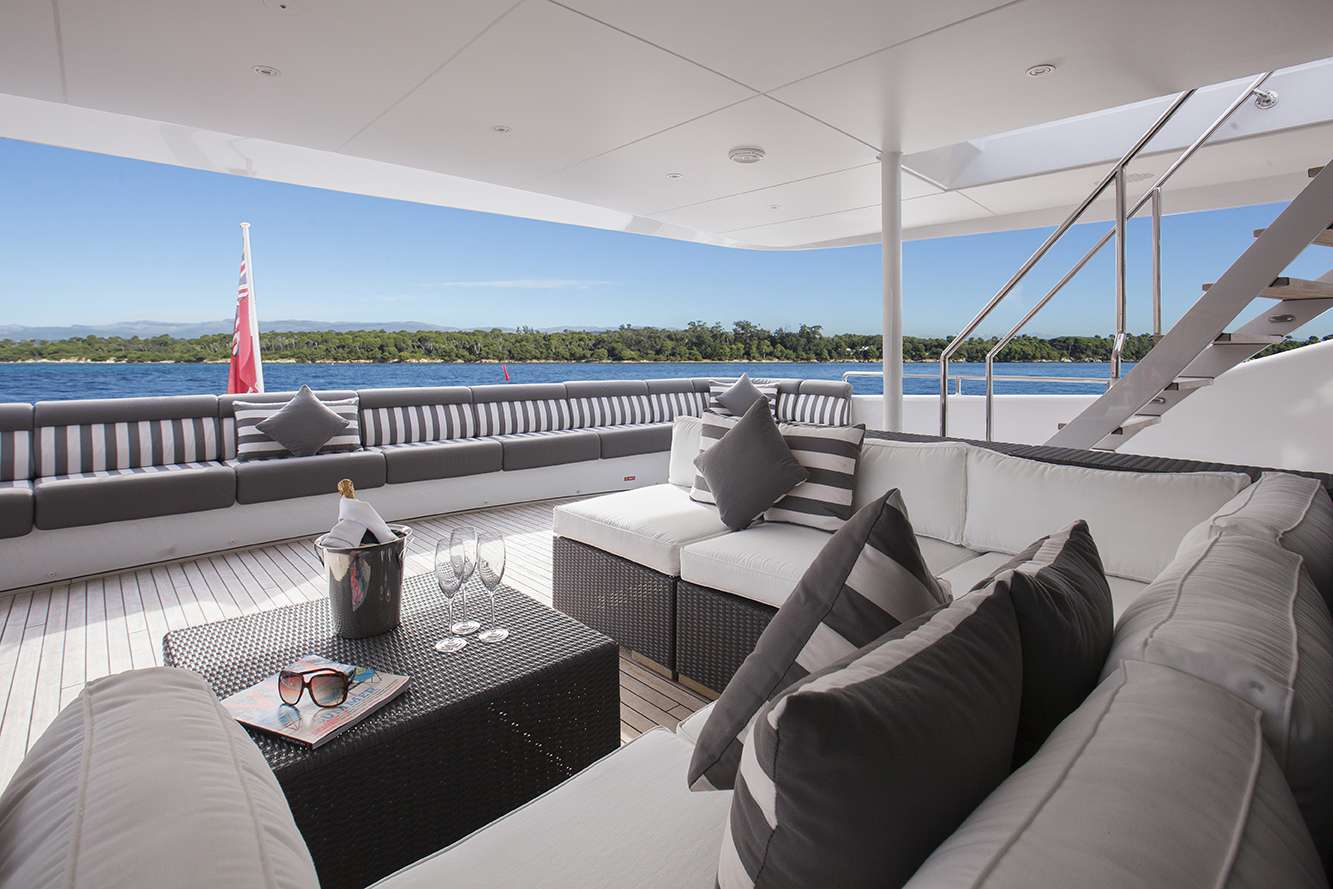 Motor Yacht 'MAC BREW', 12 PAX, 129.00 Ft, 39.00 Meters, Built 2002, Heesen, Refit Year 2023