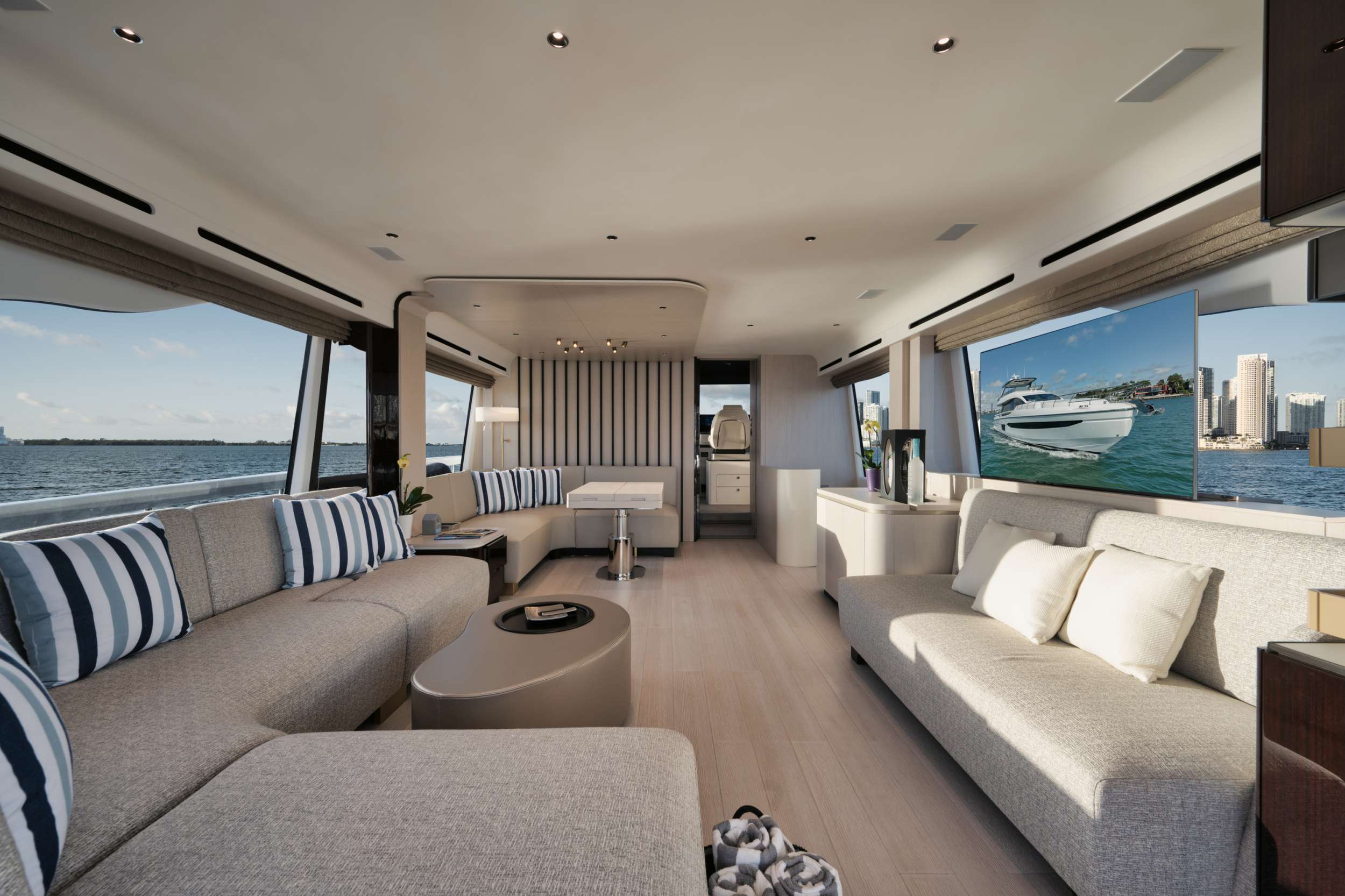 Motor Yacht 'BOATOX', 8 PAX, 78.00 Ft, 23.00 Meters, Built 2022, Azimut