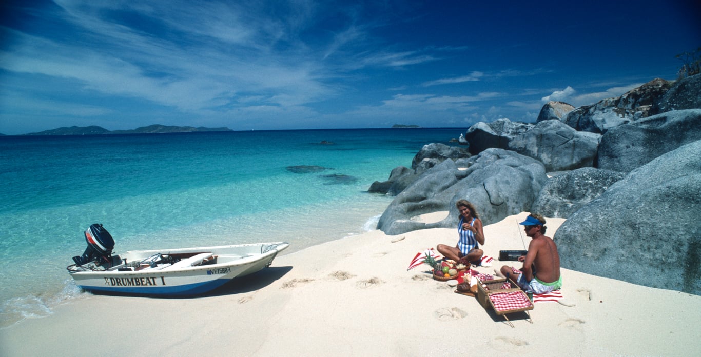 Honeymoon yacht charter in the BVI