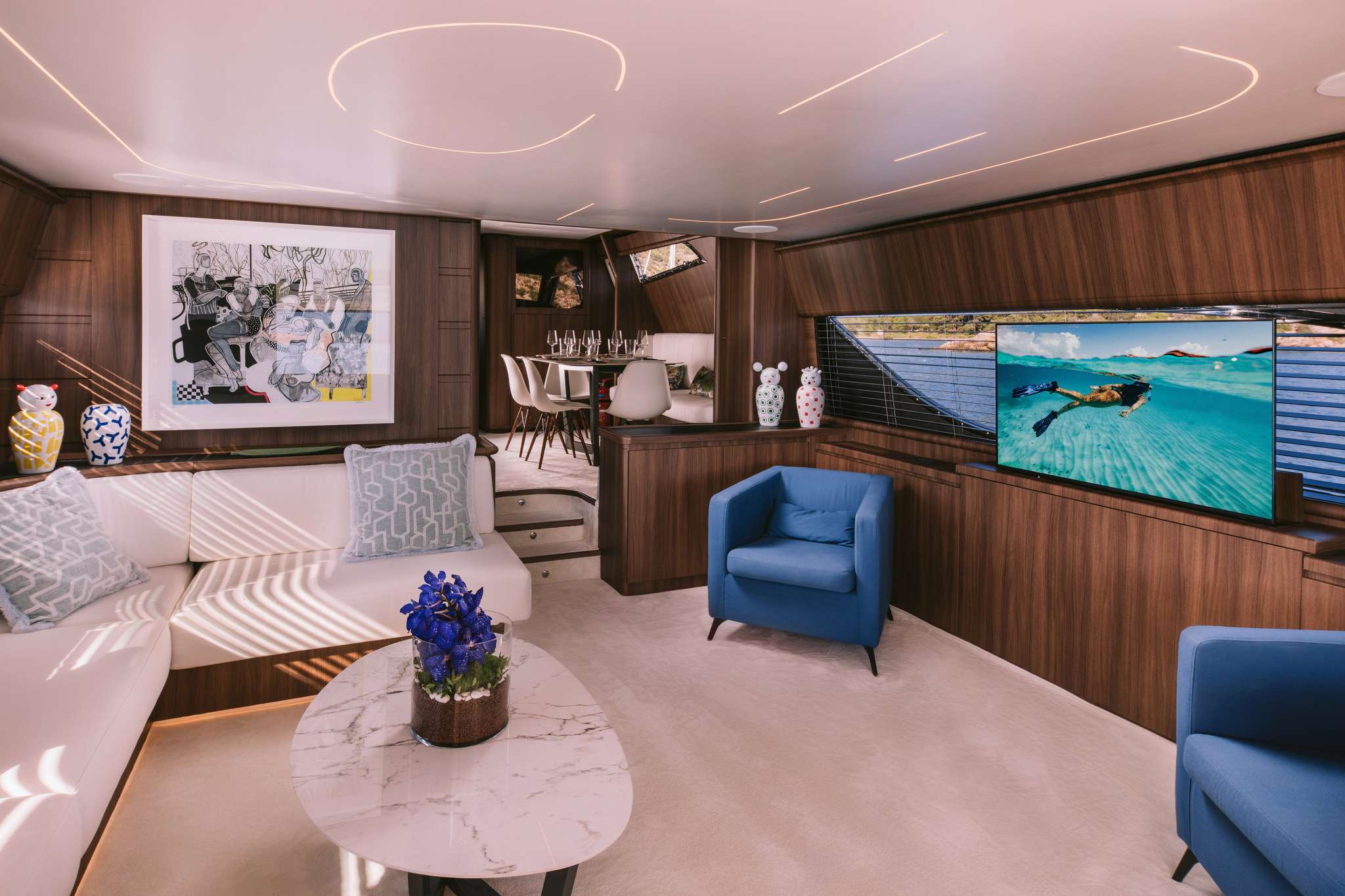 Motor Yacht 'OXYGEN 8' Salon, 10 PAX, 78.00 Ft, 23.00 Meters, Built 2004, Ferretti, Refit Year 2022