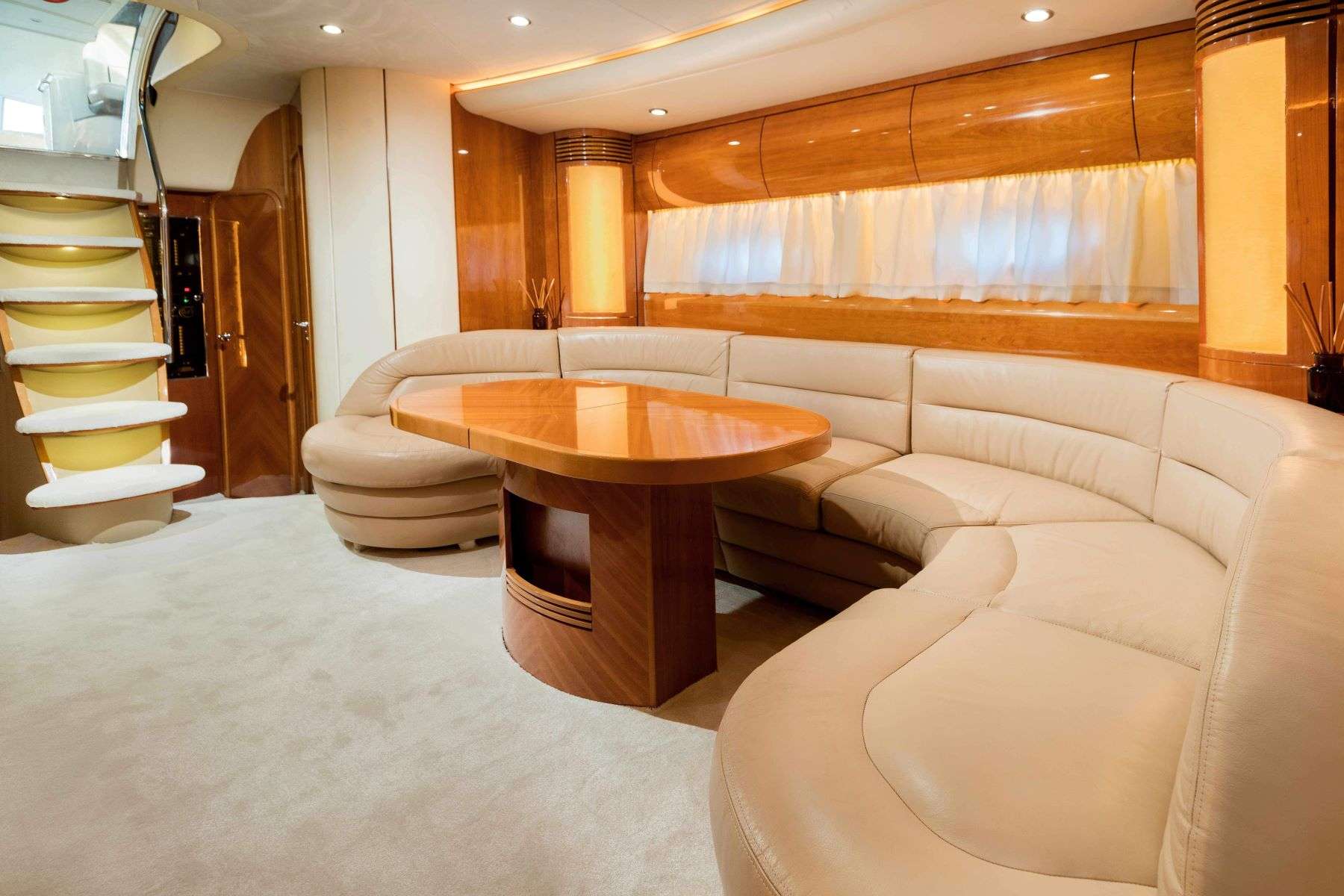 Motor Yacht 'VENUS', 4 PAX, 65.00 Ft, 20.00 Meters, Built 2000, Princess, UK, Refit Year 2021
