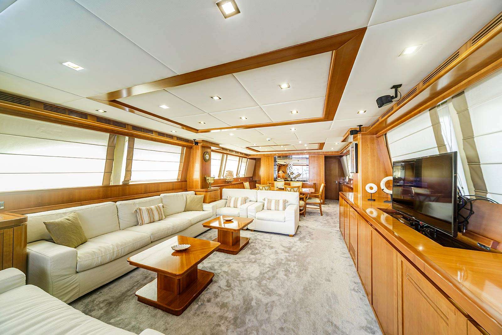 Motor Yacht 'SANREF', 12 PAX, 114.00 Ft, 35.00 Meters, Built 2007, Falcon