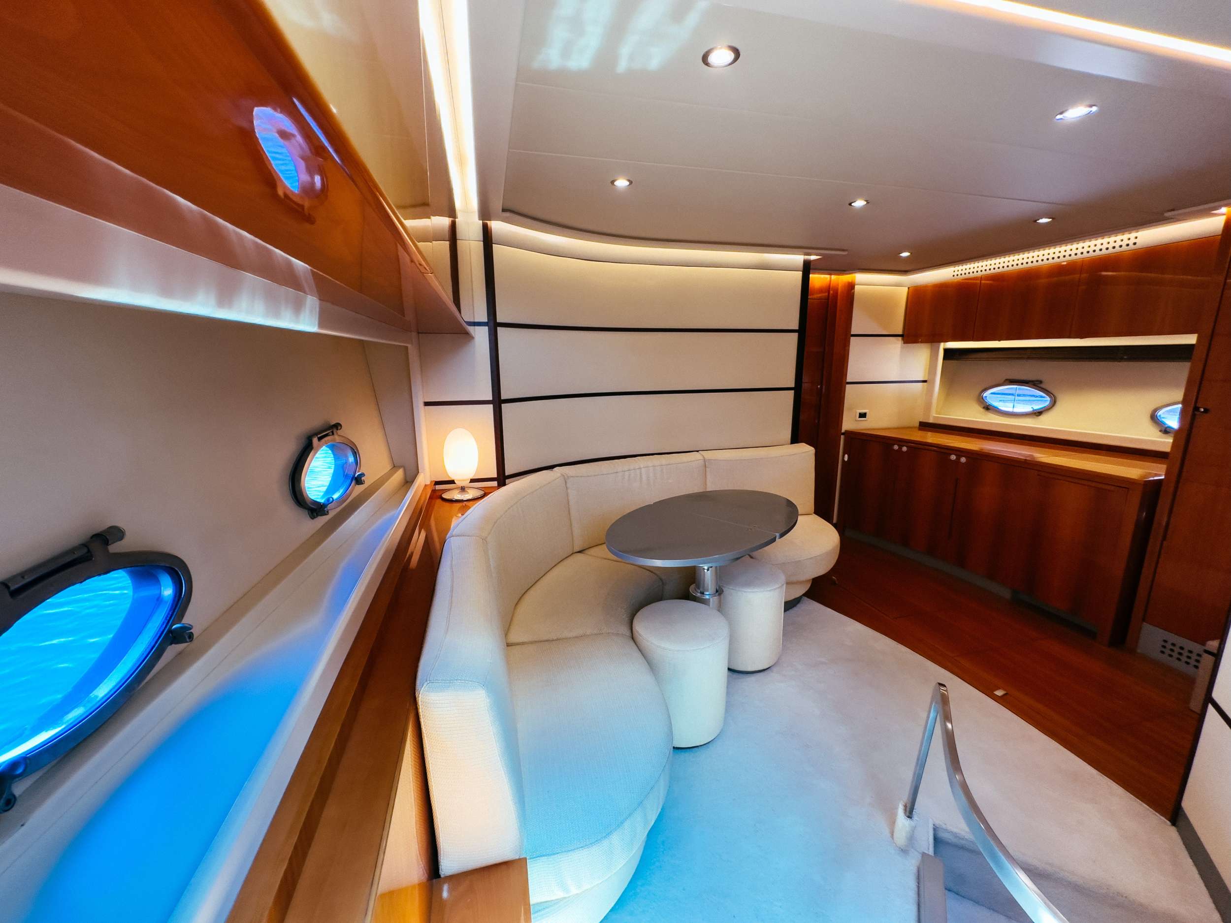 Motor Yacht 'AQUAZOE', 6 PAX, 2 Crew, 63.00 Ft, 19.00 Meters, Built 2005, Pershing, Refit Year 2022