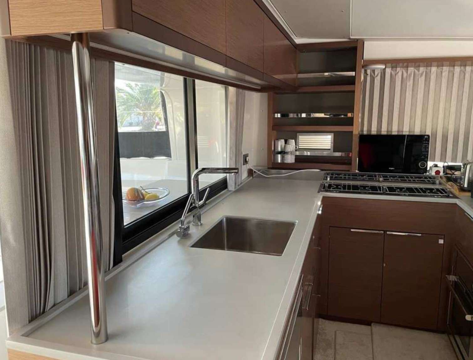 Catamaran Yacht 'GOOD MOOD (LAGOON 46 OWNER VERSION)', 6 PAX, 45.00 Ft, 13.00 Meters, Built 2021, Lagoon