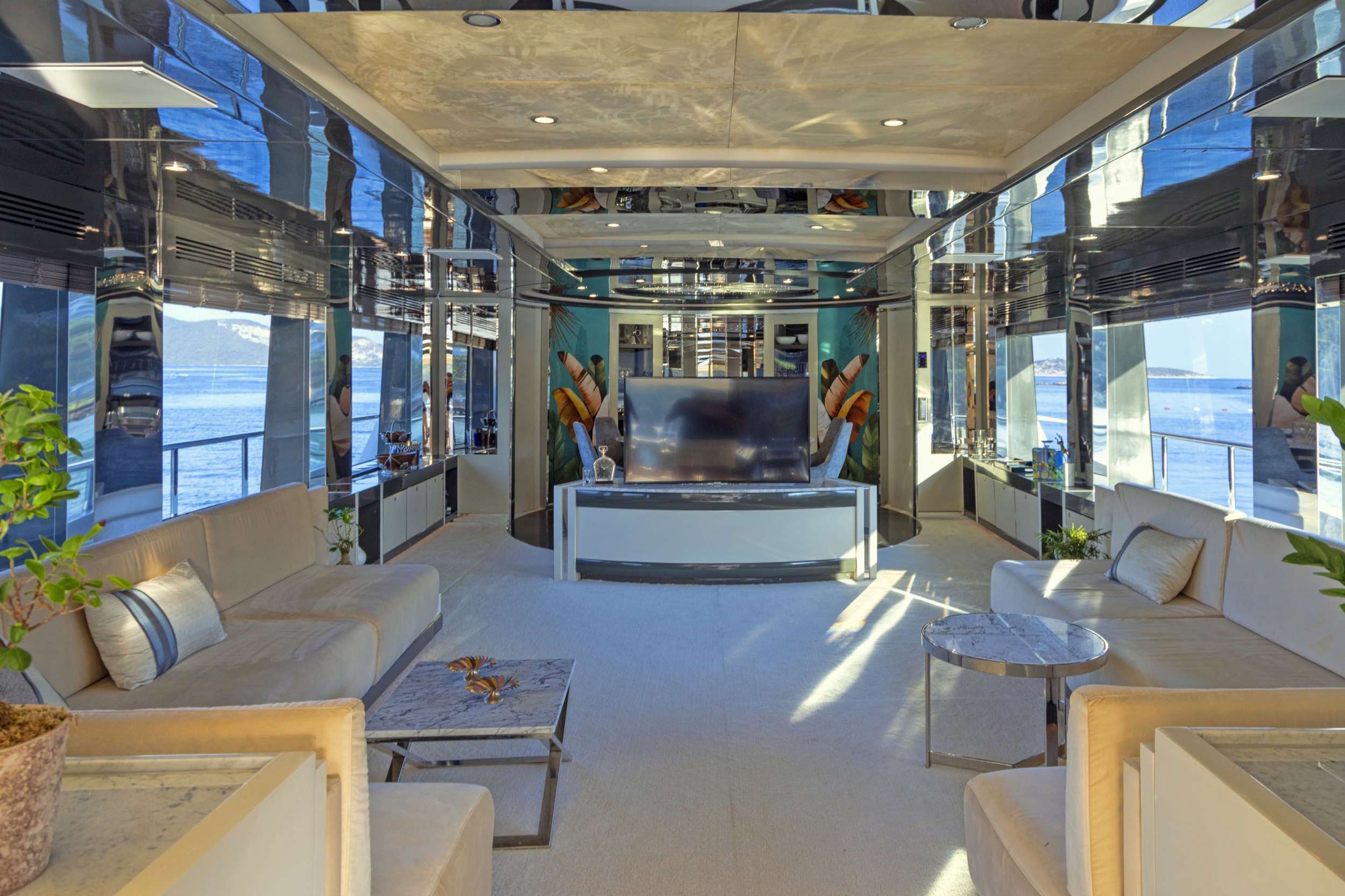 Motor Yacht 'VETRO', 10 PAX, 158.00 Ft, 48.00 Meters, Built 2012, Custom, Refit Year 2020