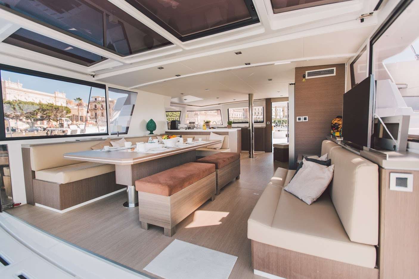 Catamaran Yacht 'ELENA', 8 PAX, 3 Crew, 55.00 Ft, 16.00 Meters, Built 2020, Catana