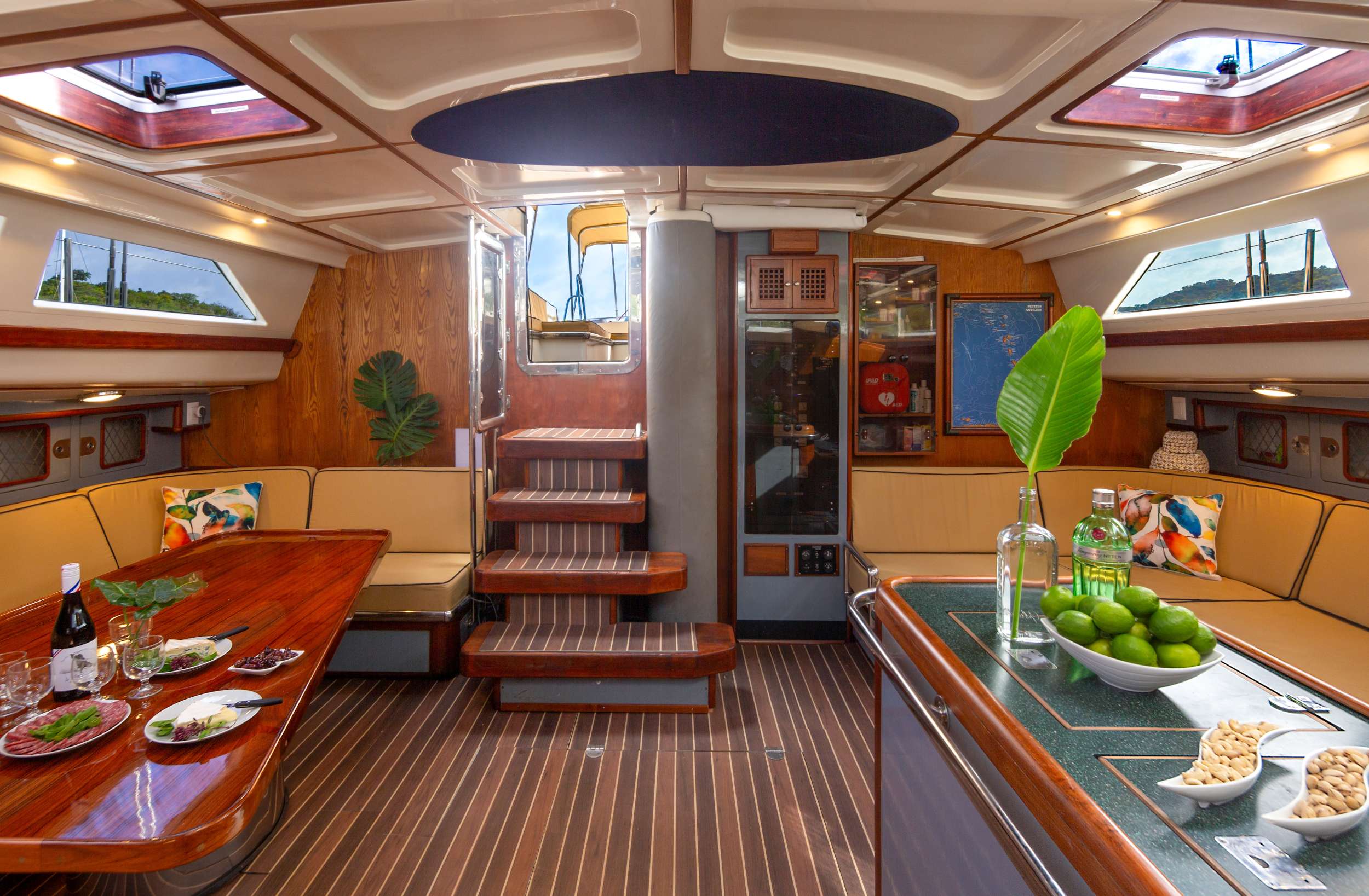 Sailing Yacht 'ARROW OF AYR', 8 PAX, 3 Crew, 80.00 Ft, 24.00 Meters, Built 1995, Ocean Yachts, Refit Year 2022-2023