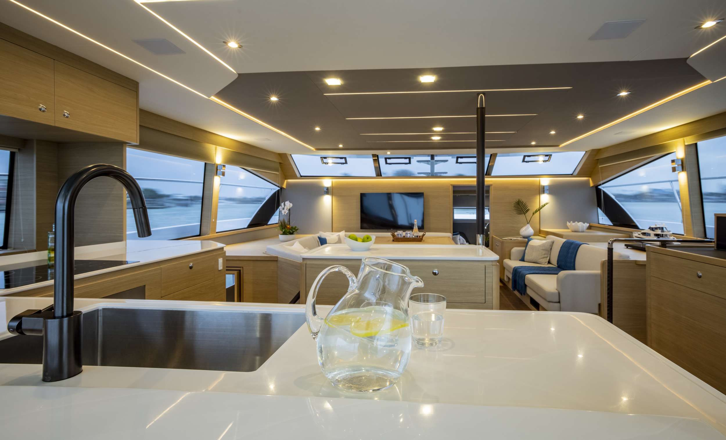 Catamaran Yacht 'A YACHTA FUN', 8 PAX, 2 Crew, 54.00 Ft, 16.00 Meters, Built 2023, Aquila