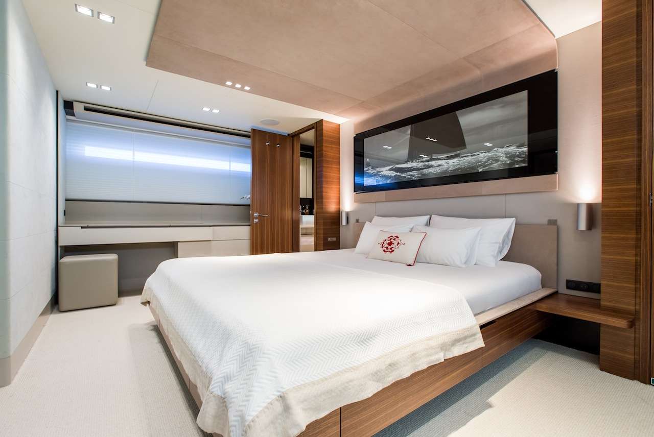 Motor Yacht 'KEROS ISLAND' VIP Cabin, 8 PAX, 4 Crew, 94.00 Ft, 28.00 Meters, Built 2014, ., Refit Year 2017