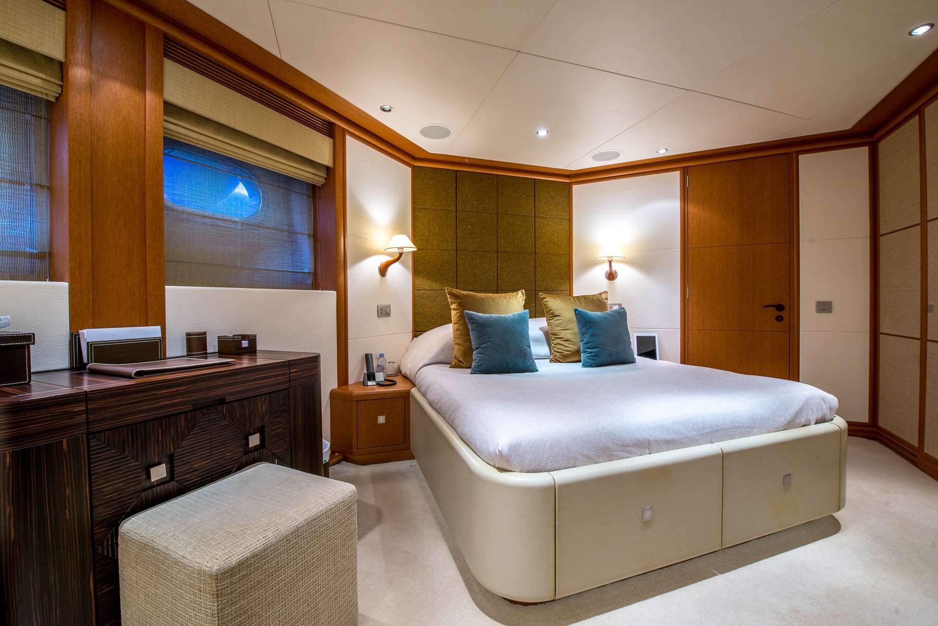 Motor Yacht 'SIROCCO' Guest cabin, 12 PAX, 154.00 Ft, 47.00 Meters, Built 2006, Heesen, Refit Year 2015