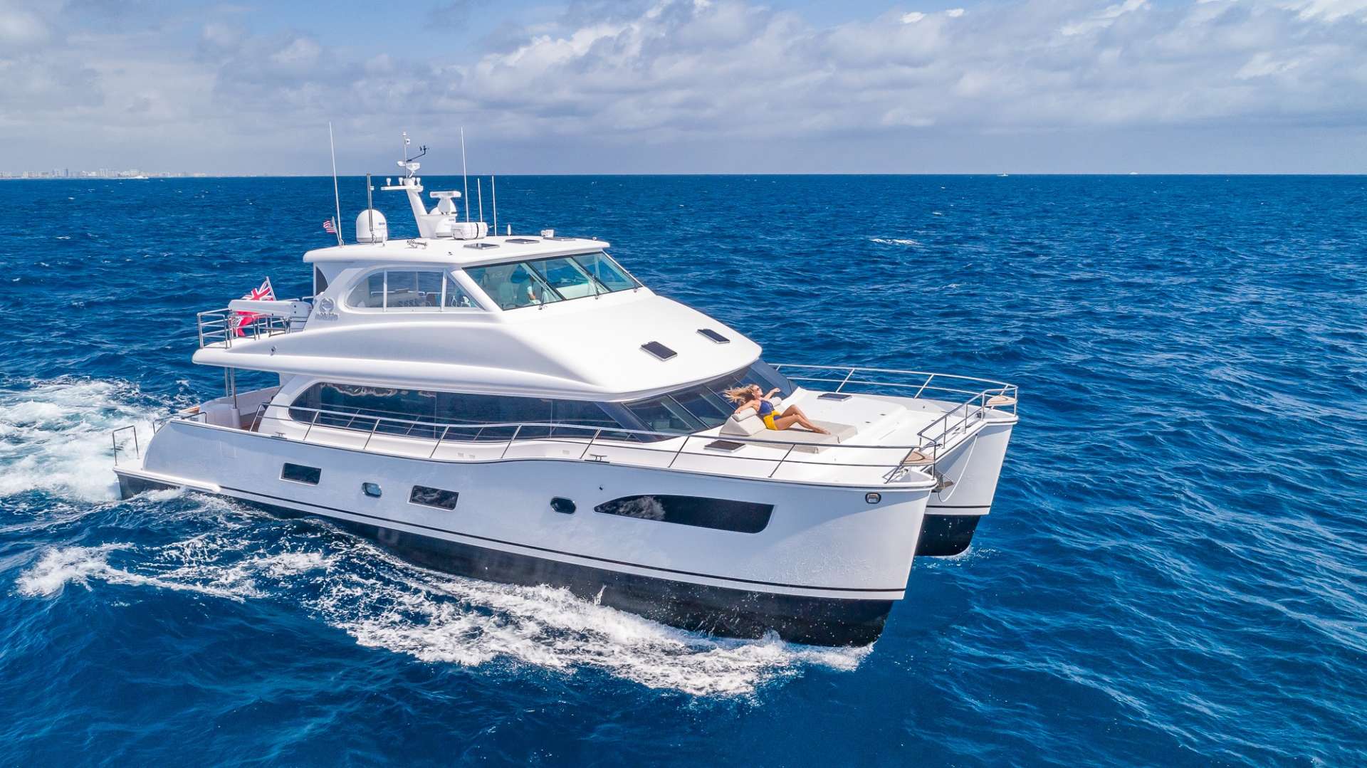 Motor Yacht 'MUCHO GUSTO', 6 PAX, 2 Crew, 65.00 Ft, 19.00 Meters, Built 2019, Horizon