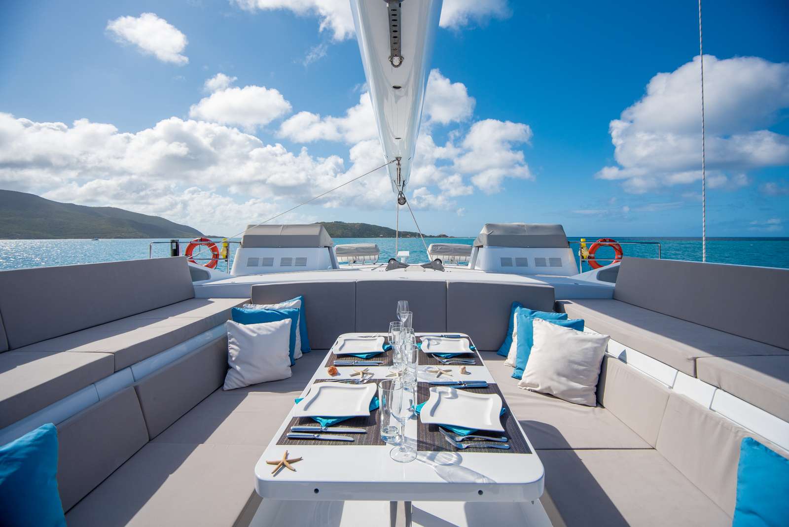 Catamaran Yacht 'BELLA VITA' Upper deck dining, 10 PAX, 6 Crew, 105.00 Ft, 32.00 Meters, Built 2003, C.M.N. Cherbourg, Fr, Refit Year 2018