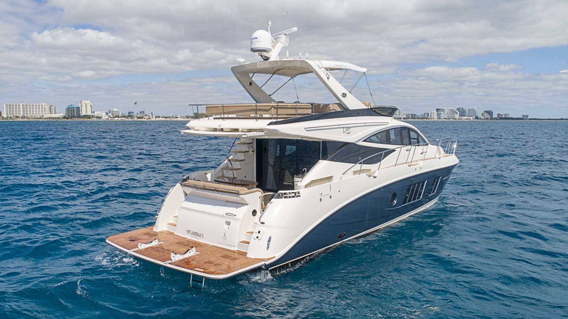 Motor Yacht 'MR. GV' PStern view, 5 PAX, 65.00 Ft, 19.00 Meters, Built 2016, Sea Ray
