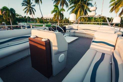 Motor Yacht 'ATLANTIS II' sky lounge, 8 PAX, 80.00 Ft, 24.39 Meters, Built 2005, Sun Boats, Refit Year Major refit 2015! New furnishings, complete paint, upgraded everything! 