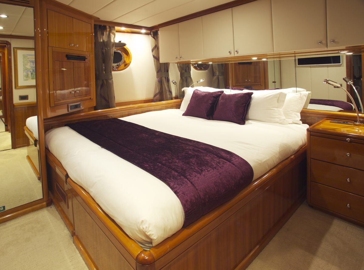 Sailing Yacht 'REE' Stateroom, 10 PAX, 6 Crew, 115.00 Ft, 35.06 Meters, Built 1996, Valdettaro Shipyards, Italy, Refit Year 2011