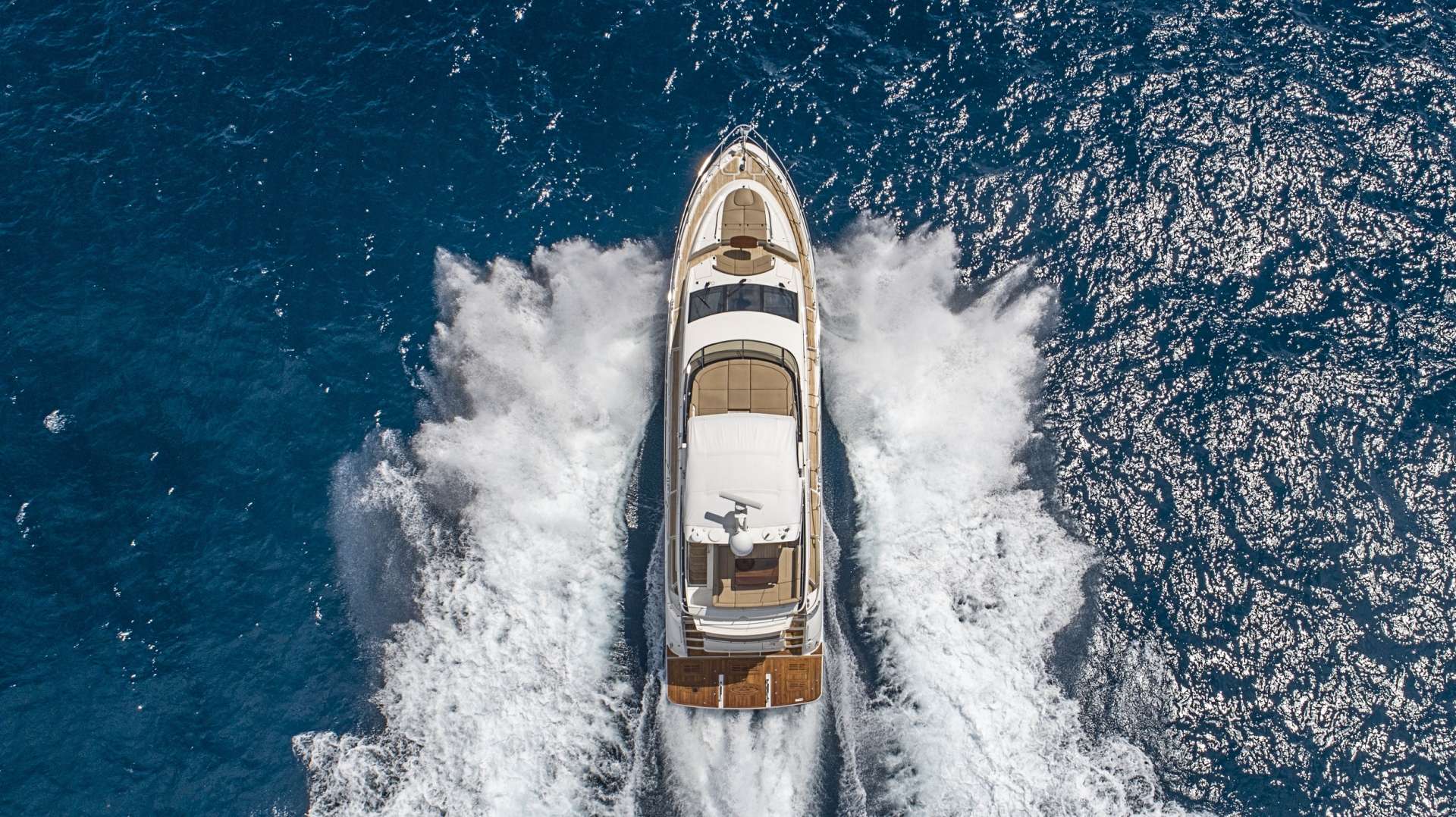 Motor Yacht 'MR. GV' View from above, 5 PAX, 65.00 Ft, 19.00 Meters, Built 2016, Sea Ray