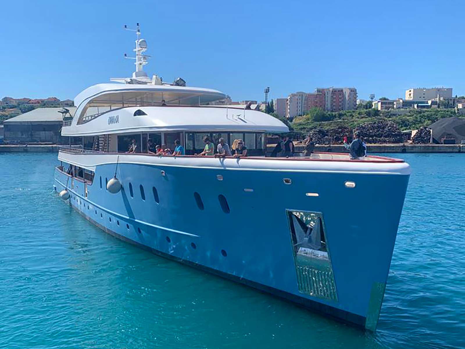 who owns ohana yacht